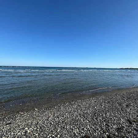 Seaside Serenity 拉纳卡